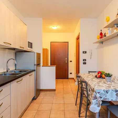 Teto By Interhome Lägenhet *